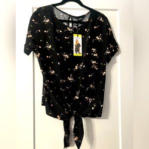 Ladies Buffalo David Bitton Tie Front Woven Top